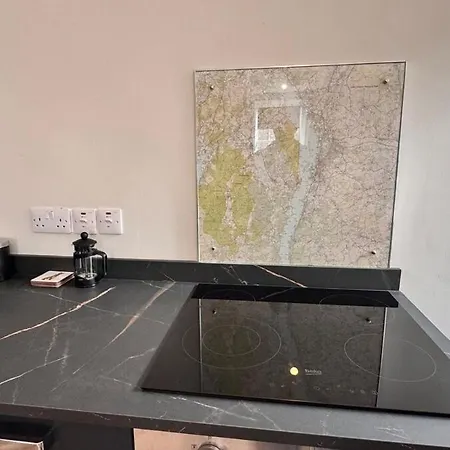 Апартаменты The Queens Nest, 1 - Bed, Sleeps 2