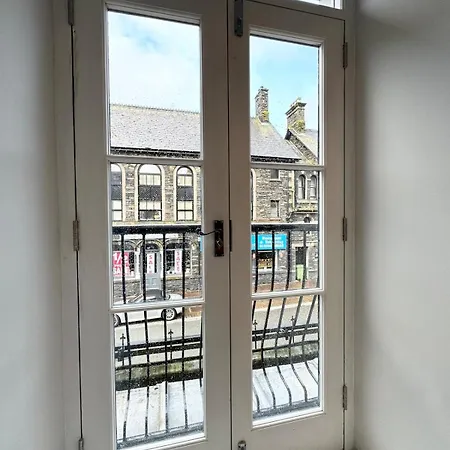 The Queens Nest, 1 - Bed, Sleeps 2 * Windermere