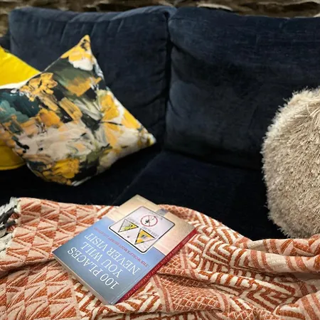 The Queens Nest, 1 - Bed, Sleeps 2 *