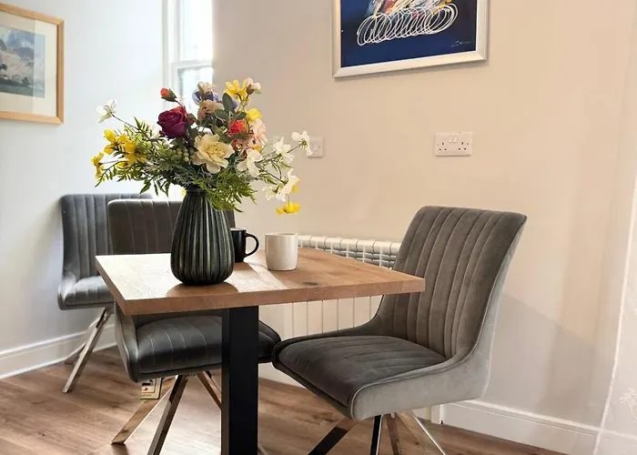 The Queens Nest, 1 - Bed, Sleeps 2